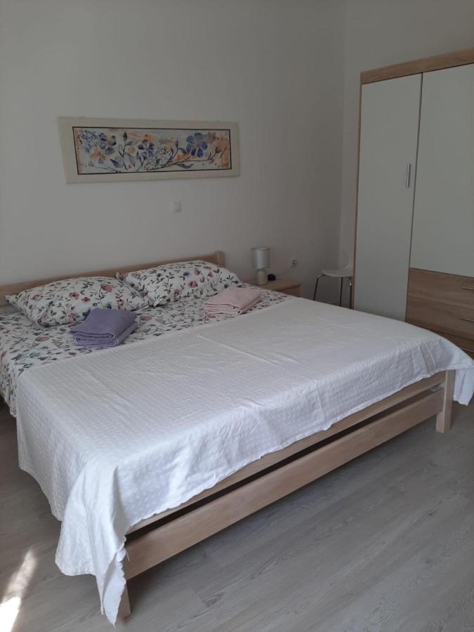 Apartment Maslina Biograd Na Moru Exteriör bild