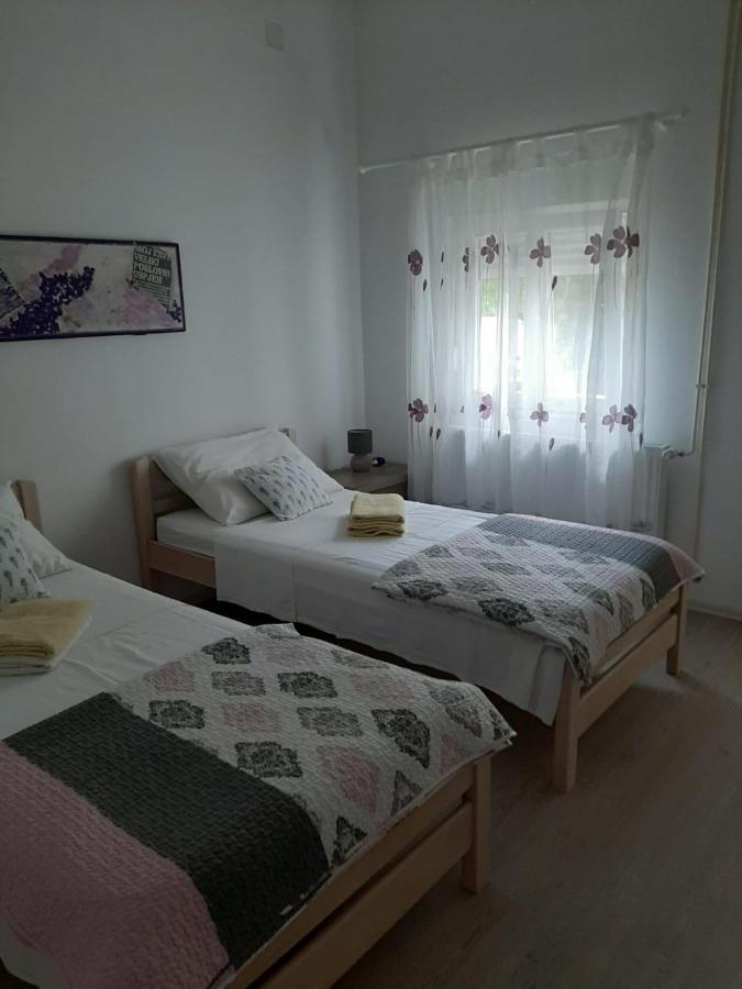 Apartment Maslina Biograd Na Moru Exteriör bild