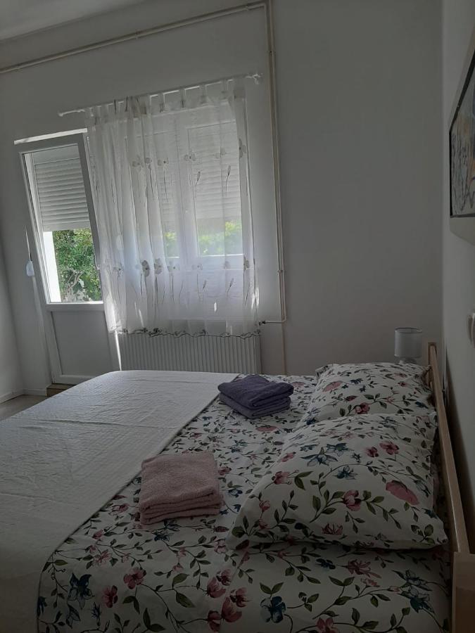 Apartment Maslina Biograd Na Moru Exteriör bild