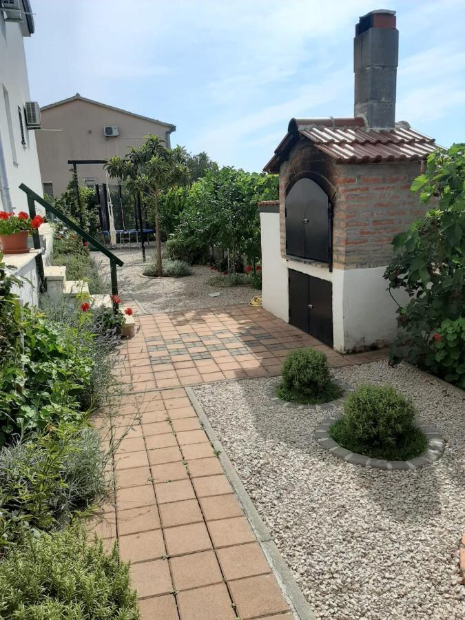 Apartment Maslina Biograd Na Moru Exteriör bild